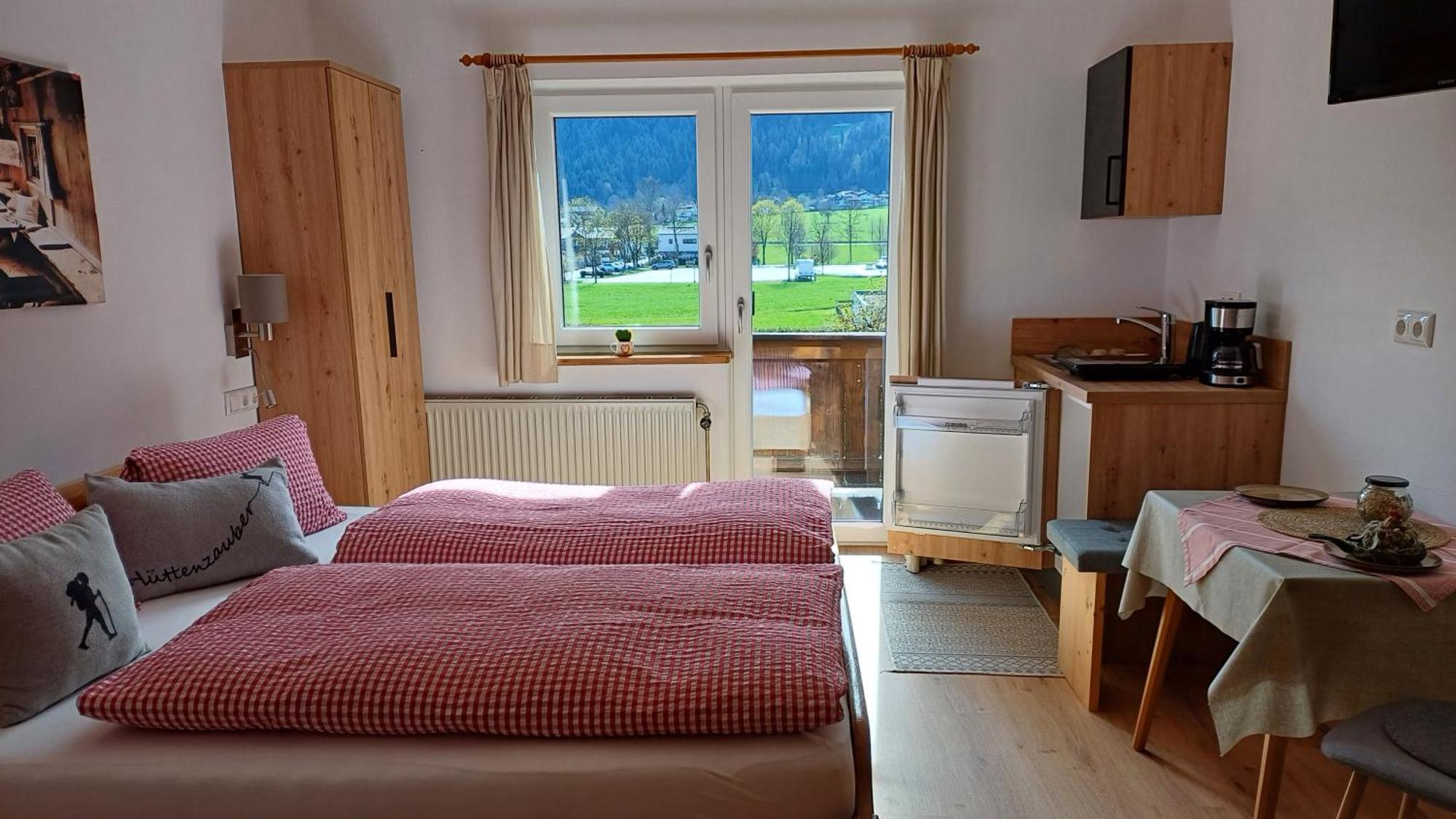 Haus Barbara Bed & Breakfast Soll Exterior photo